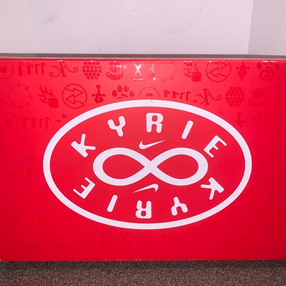 Nike Kyrie Infinity Shoes Sea Glass/Dynamic Turquoise:Size 8.5 V. Good Condition - Picture 10 of 11